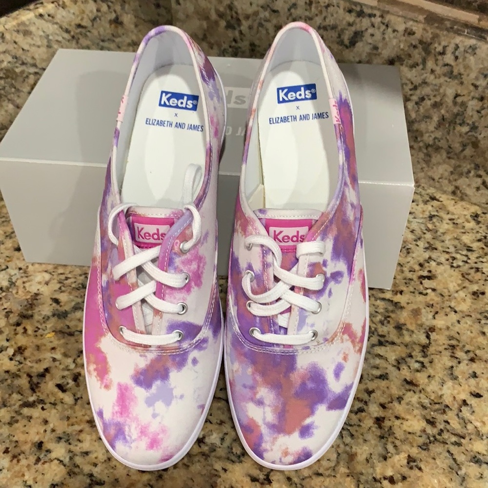 Women’s keds